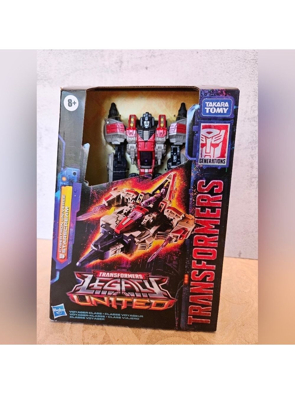 Transformers Legacy United Voyager Class Cybertron Universe Starscream, 7-inch